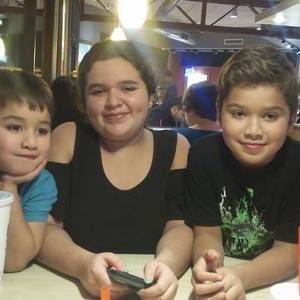 Meet your Posher, Lupe